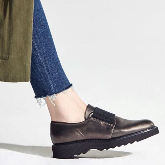 Aquatalia Kenley Leather Platform Loafer in Charcoal Metallic Sz‎ 8.5 - Picture 1 of 15